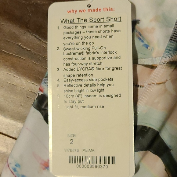 ✨SOLD ✨ Lululemon shorts, 2 - Picture 3 of 3
